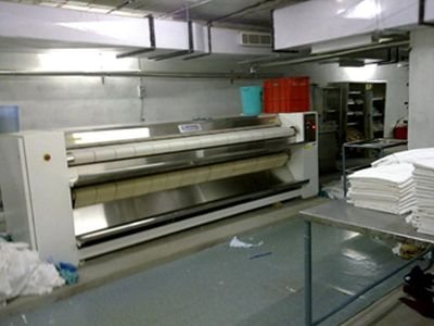 Return air ducts in laundry